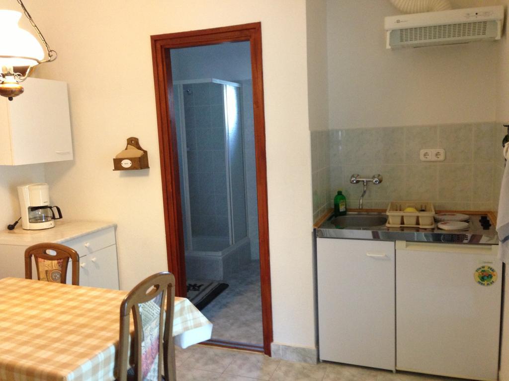 Villa Natalia เฮวิซ ภายนอก รูปภาพ