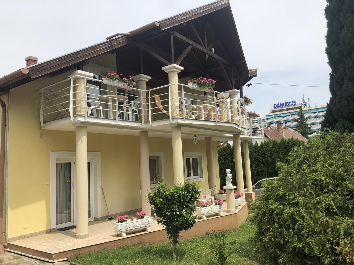 Villa Natalia เฮวิซ ภายนอก รูปภาพ